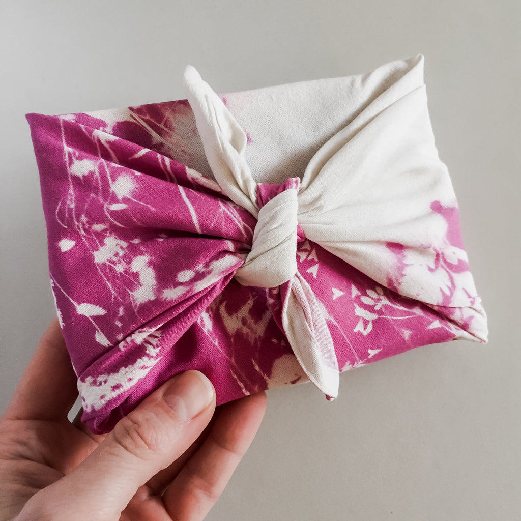 How to make a reusable giftwrap - Furoshiki Wrapping Cloth– CHARLOTTE KAN